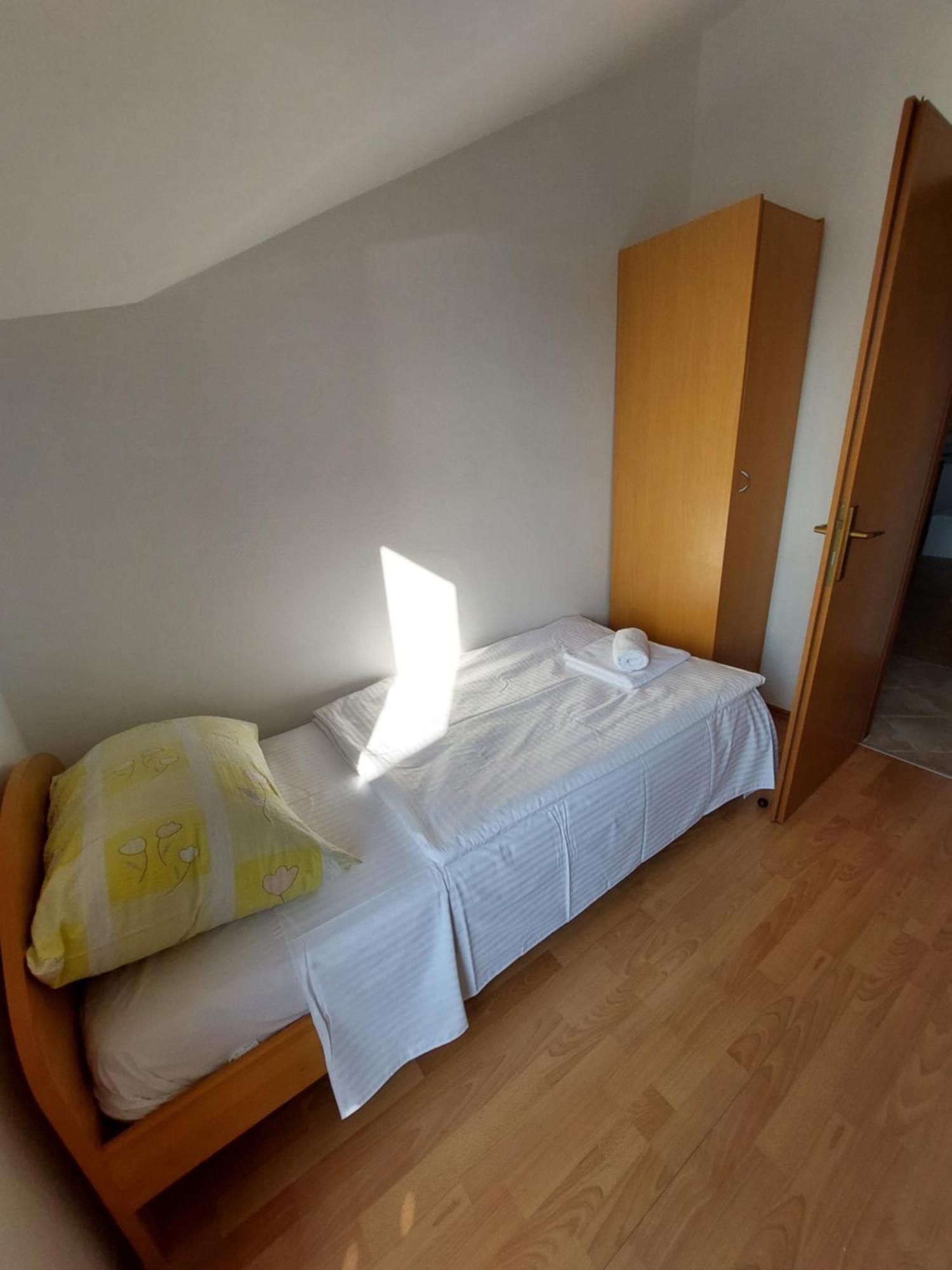 Apartmani Romana Punat Esterno foto